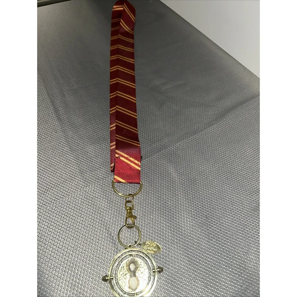Harry Potter Gryffindor Time Turner Universal Orlando Studios Key Chain/ Lanyard